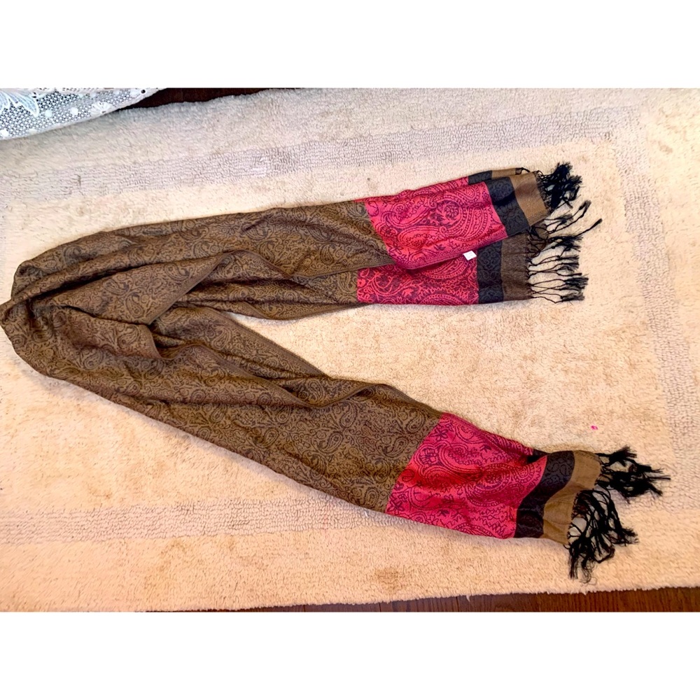 NWOT Boho Hippie Paisley Scarf Large Size - Picture 5 of 7